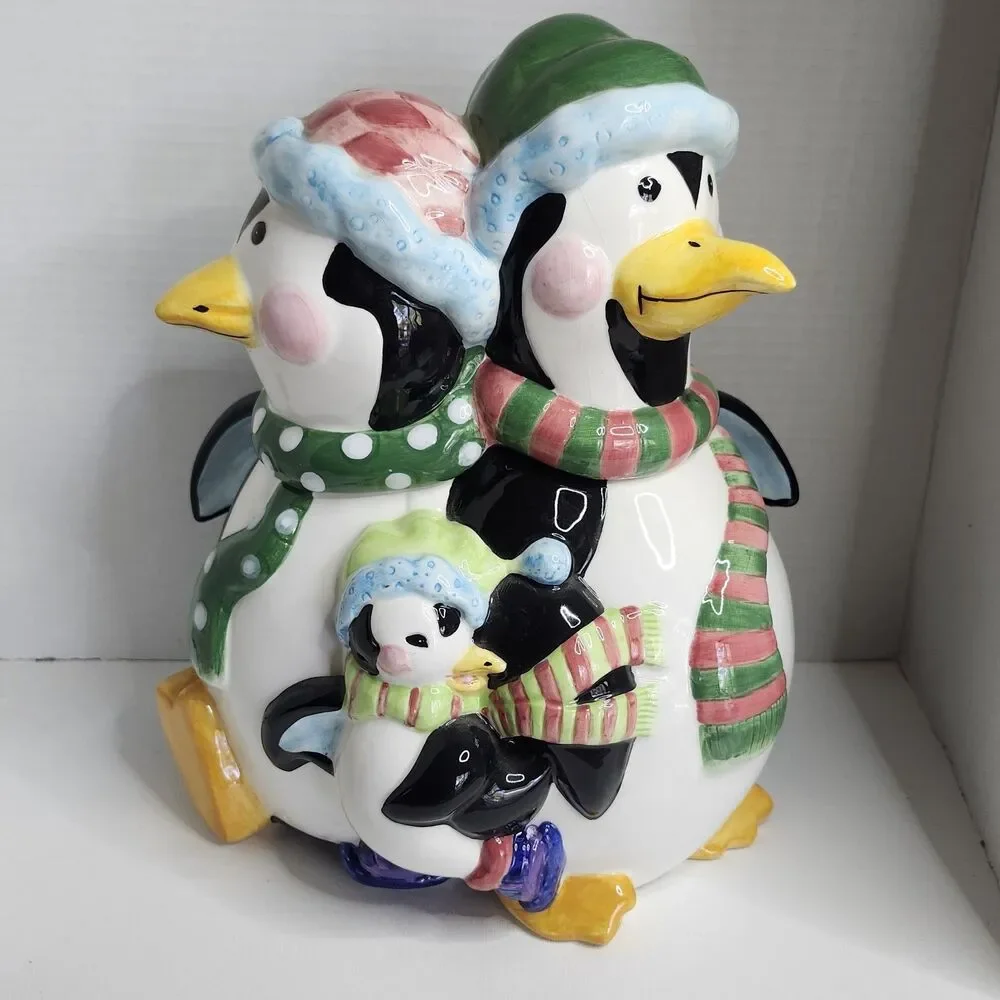 Holiday Penguin Family Ceramic Cookie Jar Christmas Mercuries  12